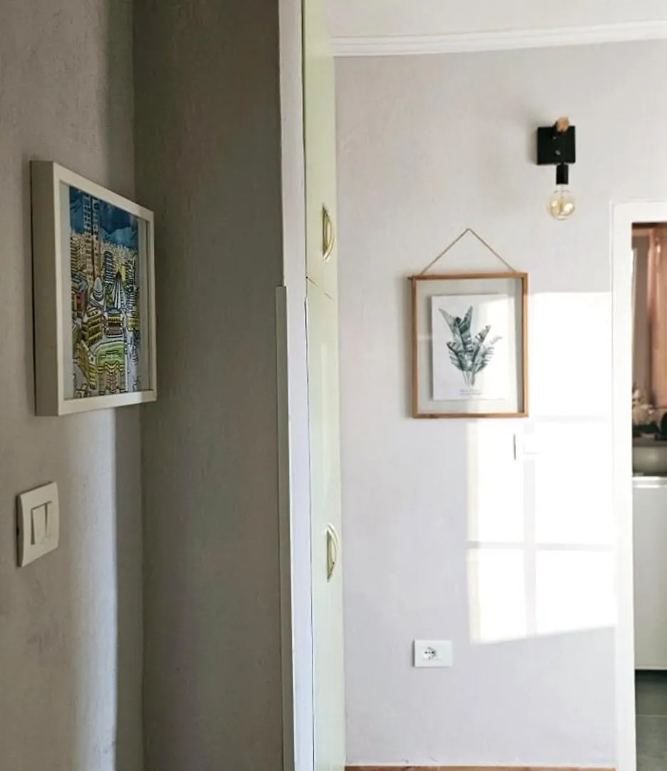 Nuci'S Place, Lovely Apt With Balcony Near Blloku Tirana Lejlighed